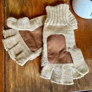 Urban Outfitters Fingerless Gloves